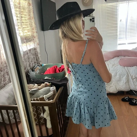 AVEC Les filles dress - Picture 15 of 16